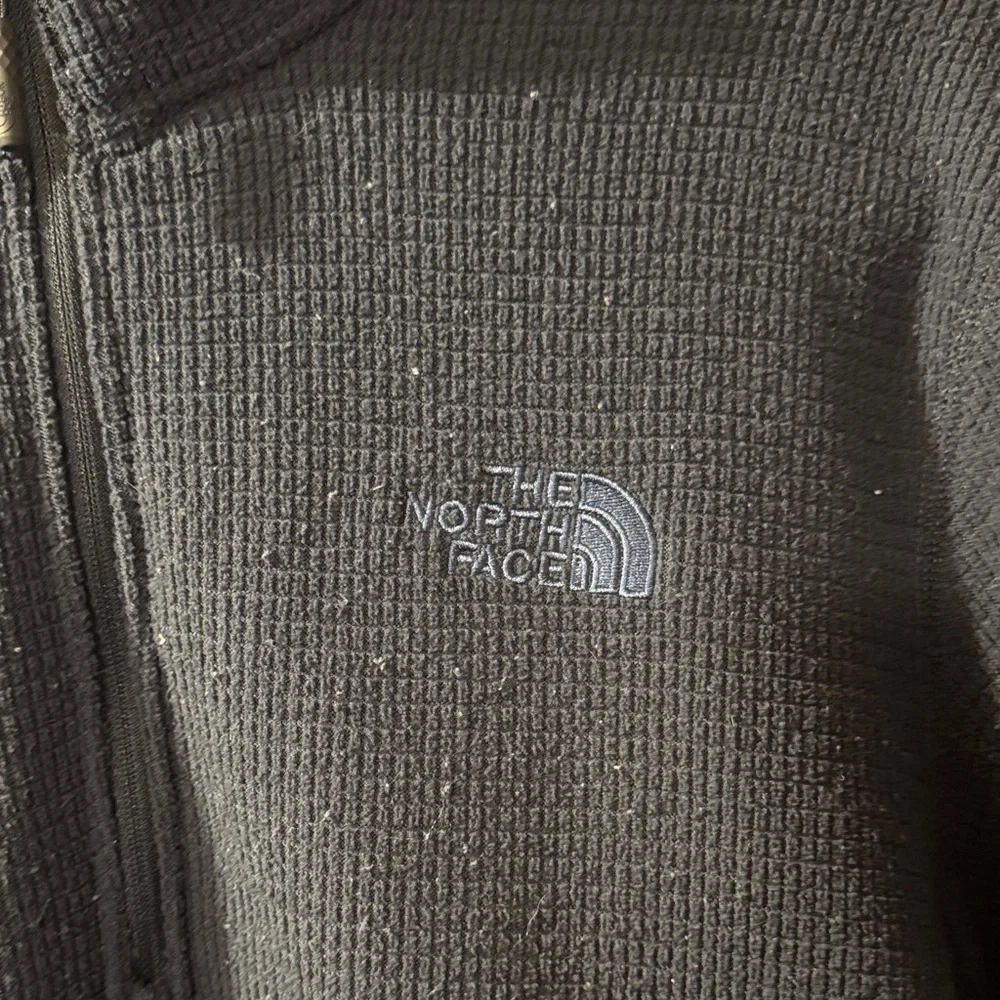 The North Face Navy Blue Quarter-Zip Sweatshirt